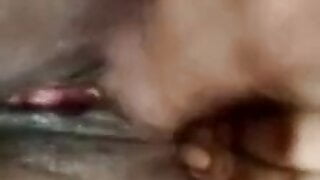 Tamil lekha squirting