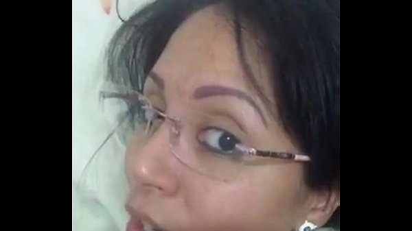 Sexy chica de Facebook en Webcam